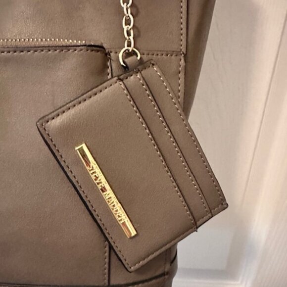 Steve Madden Taupe BPAMMY Large Tote-LIKE NEW! - Picture 3 of 14